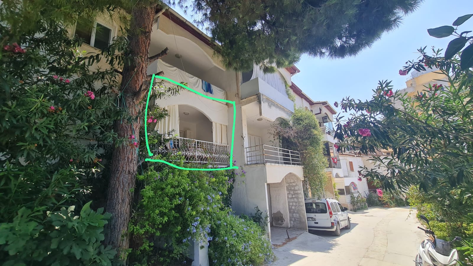KADINLAR DENİZİ FULL EŞYALI 2+1 SATILIK DAİRE