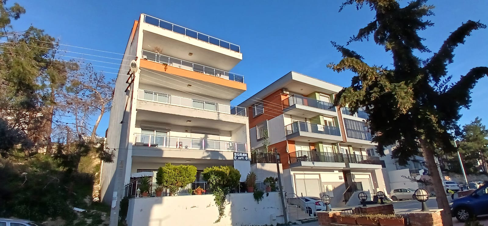 KUŞADASI KADINLAR DENİZİ MEVKİİ’NDE DOĞALGAZLI DAİRE.